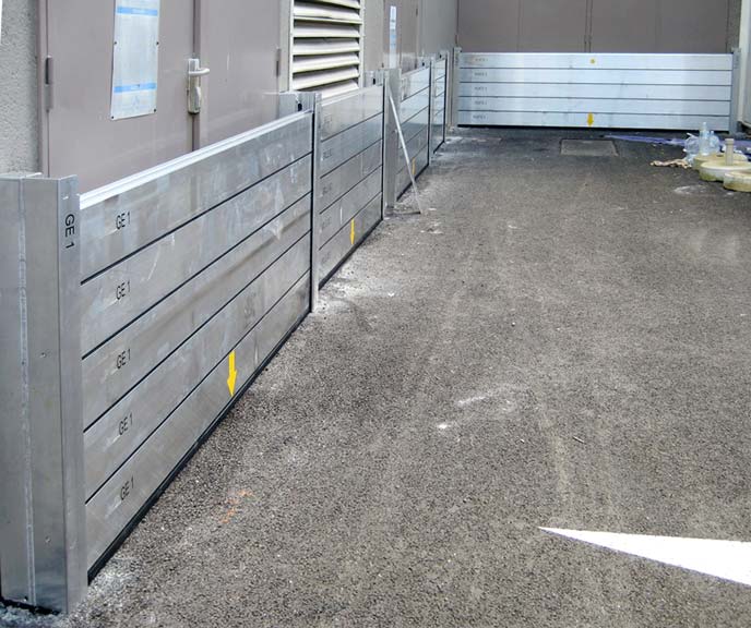 Installation dispositifs anti inondation zone commerciale carrefour